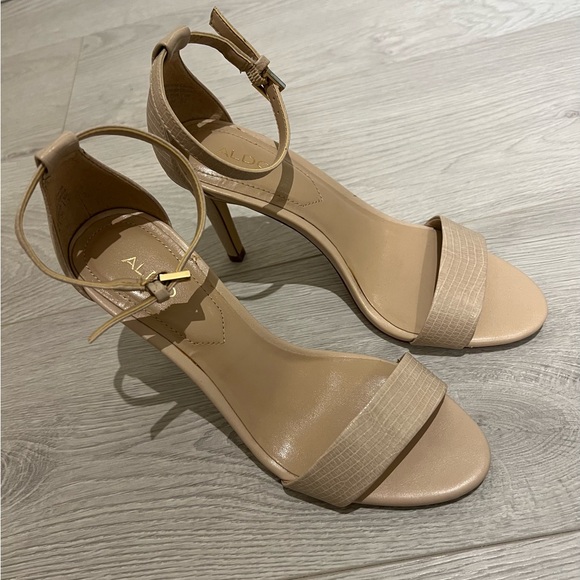 Aldo nude strappy sandal heels - Picture 3 of 5